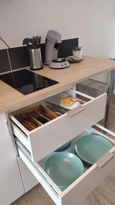 Appartement Studio Calme Et Discret à Brest 0*,  France